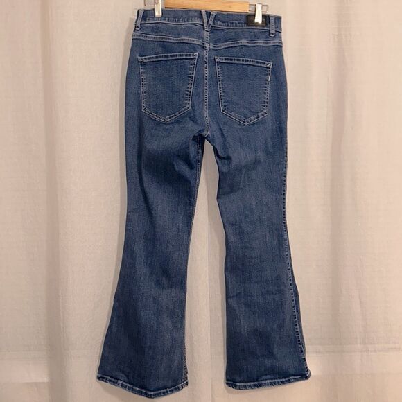 EXPRESS 12R Bell Flare High Rise Front Seam Medium Wash Blue Jeans - Picture 6 of 16
